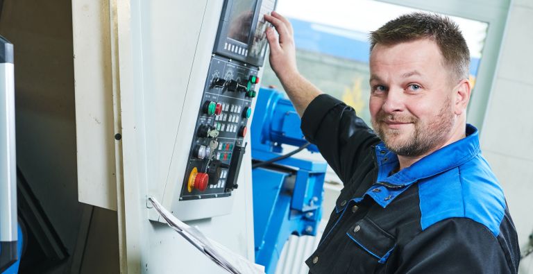 Fachkraft Zerspanuung Lüpke Maschinenbau dt